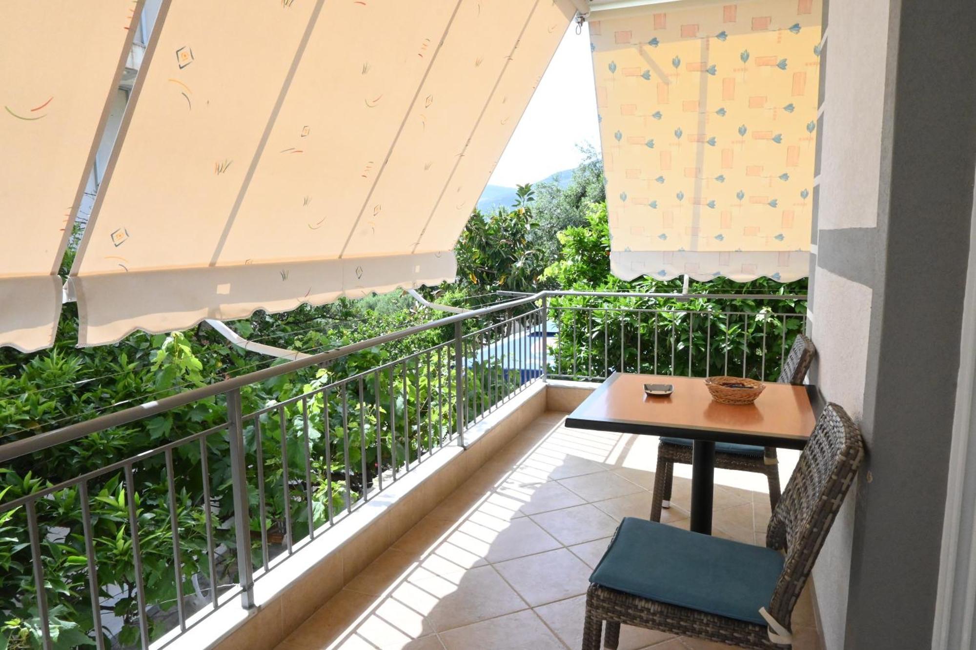 Bella Vista Apartment Borsh Exterior photo